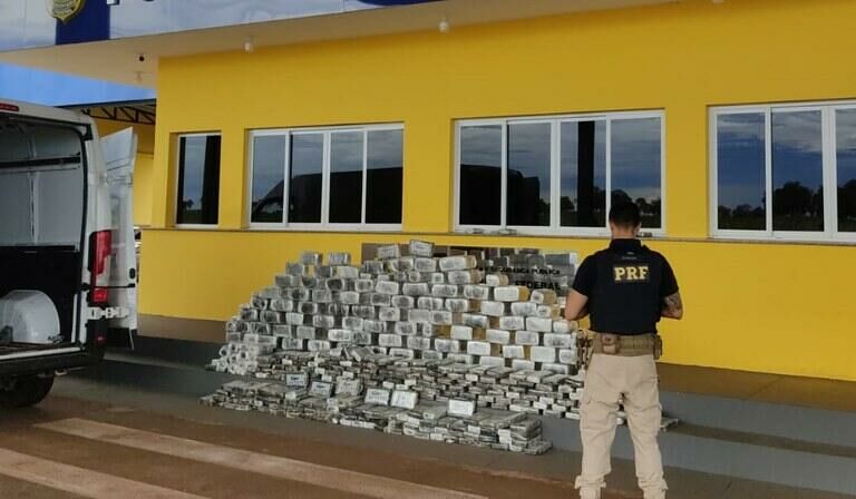 Imagem de compartilhamento para o artigo     PRF apreende mais de 650 kg de cocaína em Paranaíba   da MS Todo dia